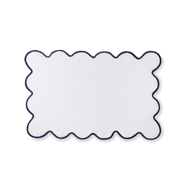 Scalloped Cotton Bath Mat - White with Navy