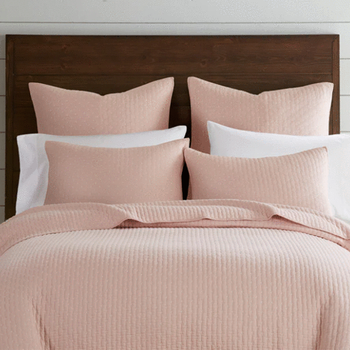 Lessie Cross Stitch Quilt Set- Blush (Twin)